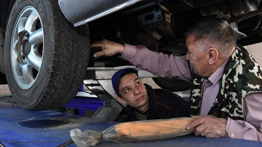 «Ведомости»: сроки ремонта машин по ОСАГО хотят увеличить