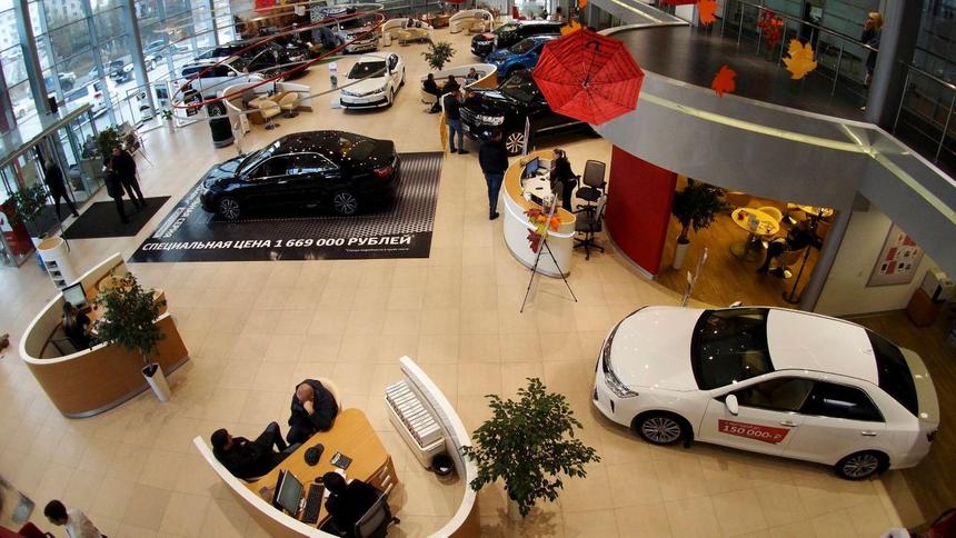 Эксперты рассказали, о чём нужно помнить при покупке машины в ОАЭ