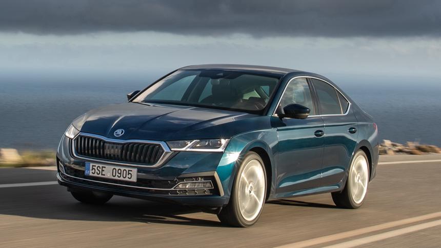 В России начались продажи новой Skoda Octavia