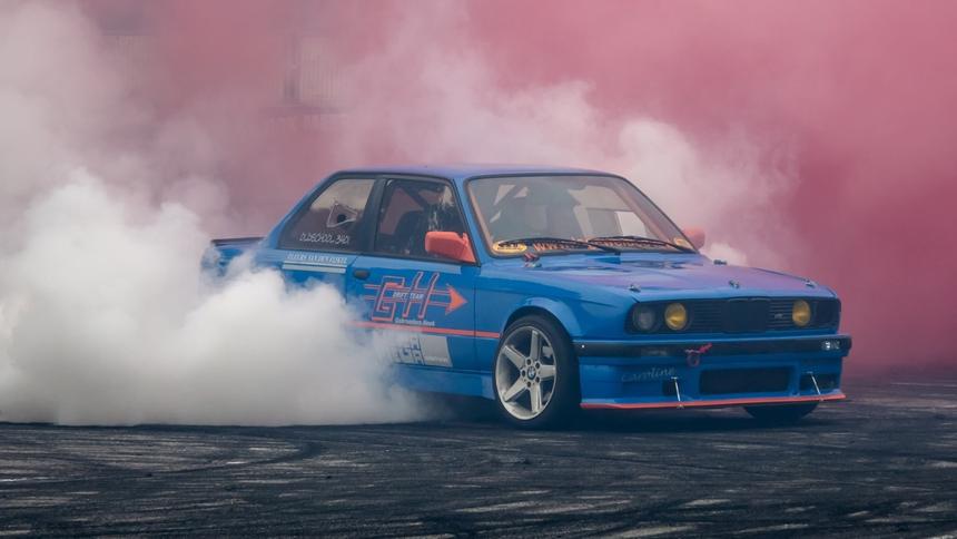 Молодым водителям подрежут коней