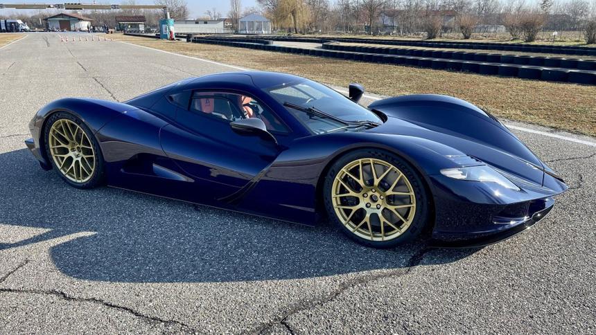 Электрические гиперкары с фантастической производительностью