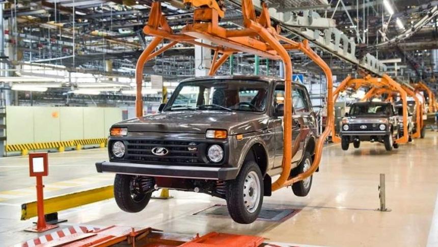 АвтоВАЗ остановил все конвейеры на три недели