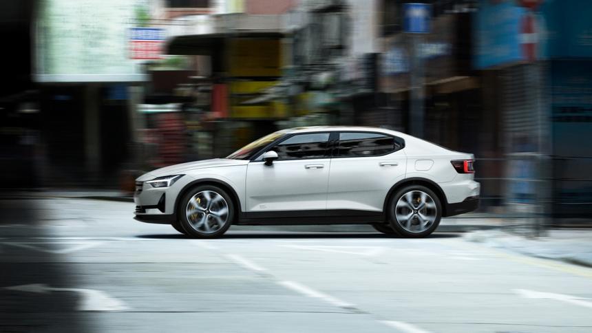 Россиянам предложили модель Polestar 2