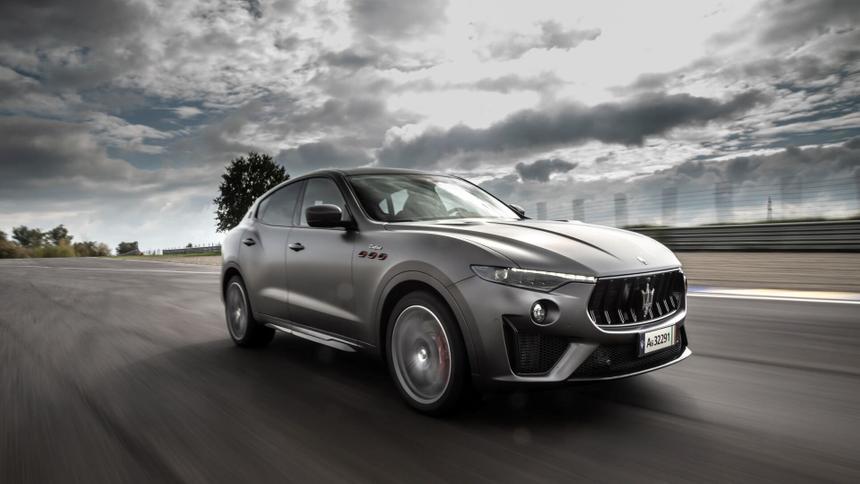 Переоценённые внедорожники, которые бесполезны на бездорожье