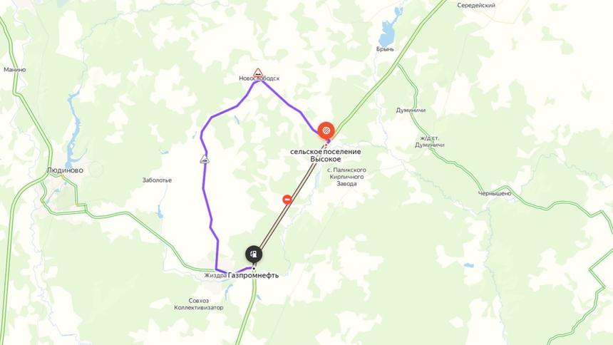 Движение на трассе М3 до сих пор перекрыто