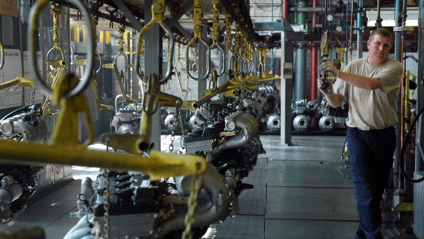 ЗМЗ выпустит новые версии мотора V8