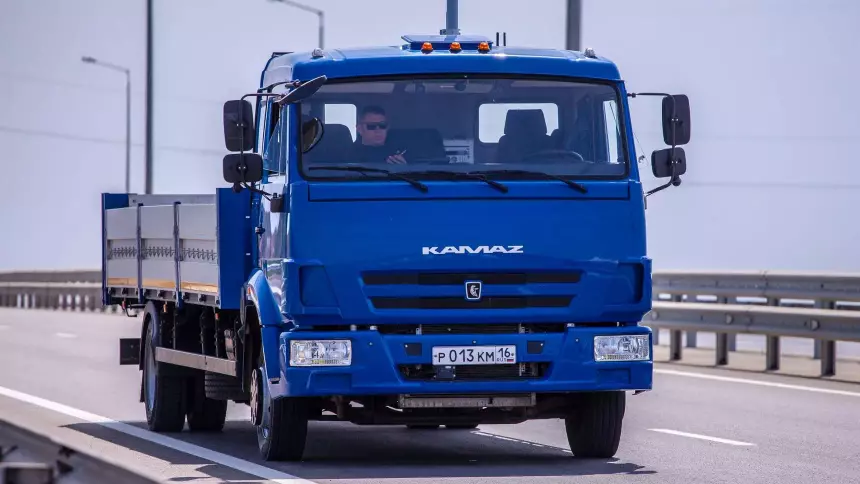 Беспилотники с грузом выедут на М-11 14 июня