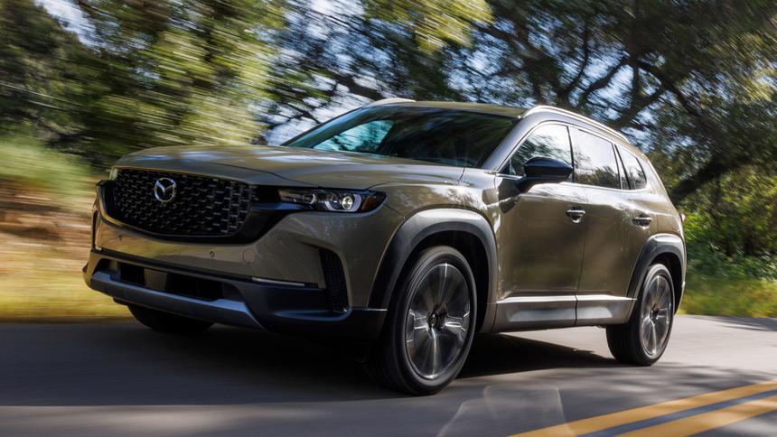 В России появится кроссовер Mazda CX-50