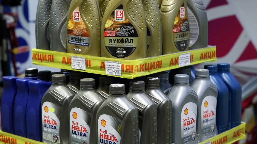 Дилеры жалуются на нехватку моторных масел для автомобилей