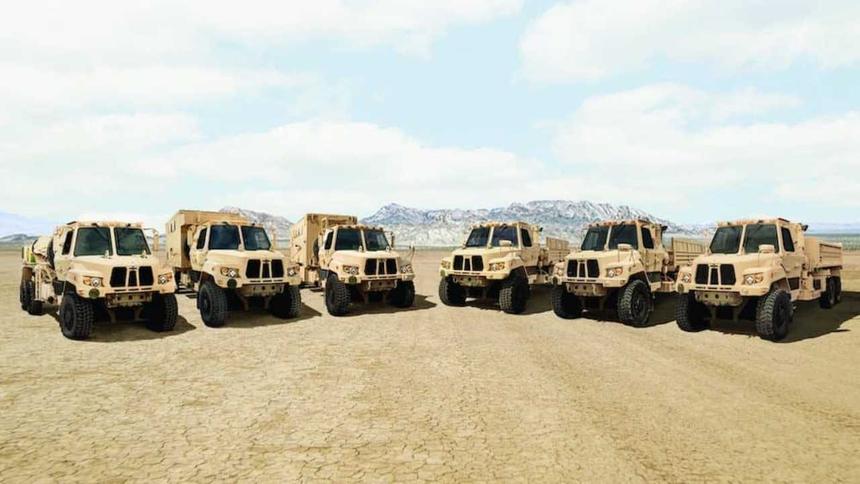 В США испытали армейский грузовик Oshkosh FMTV A2