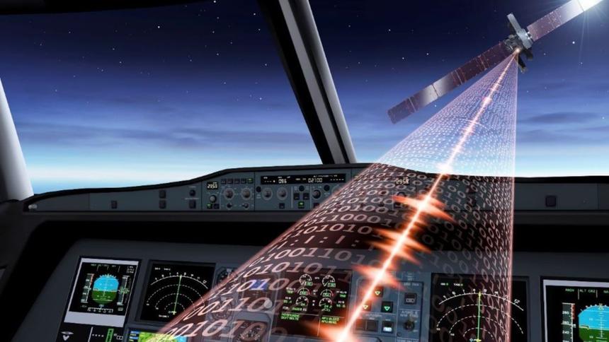 Спутниковая связь поможет самолётам экономить топливо