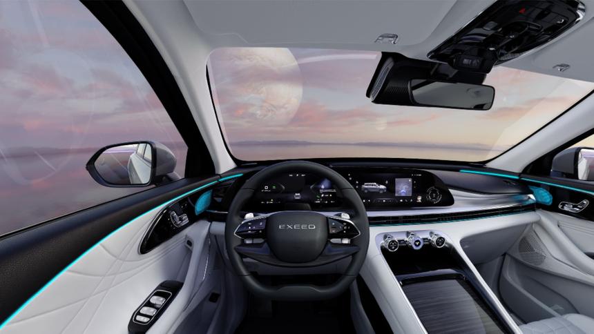 Названы российские цены на Exeed RX