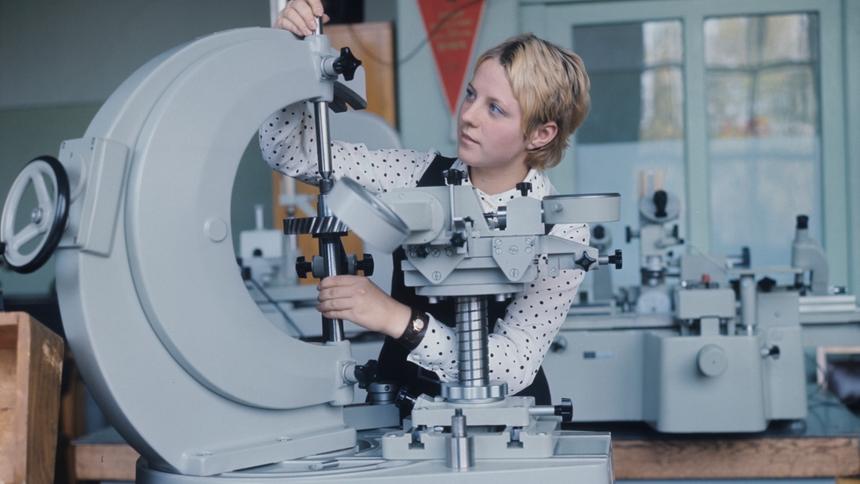 Названа главная проблема российского рынка автозапчастей