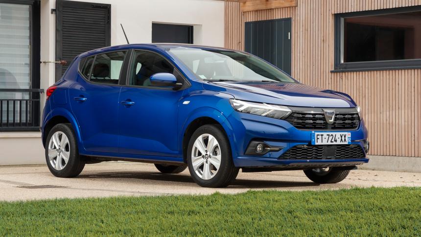 В немецких автосалонах из продажи исчезли недорогие автомобили