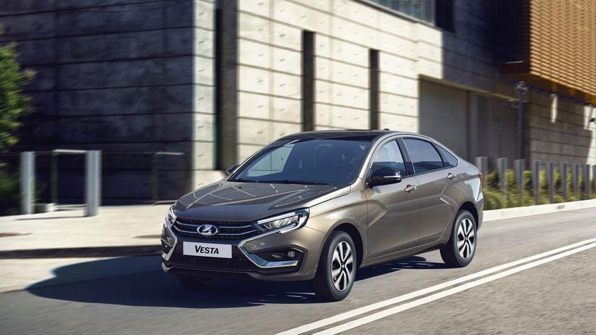 В июле АвтоВАЗ продал рекордные 29,4 тысячи автомобилей Lada