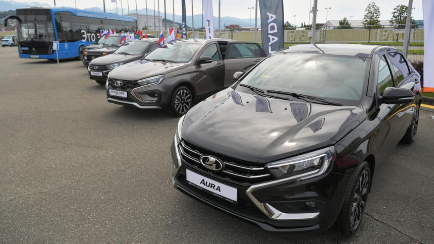 АвтоВАЗ назвал сроки начала производства Lada Aura