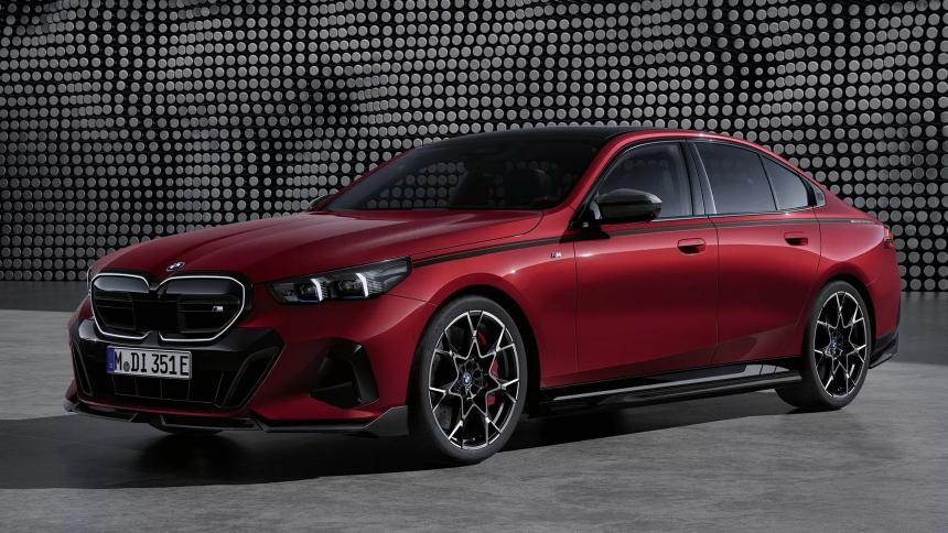 BMW i5 M60 с заводскими деталями из каталога M Performance