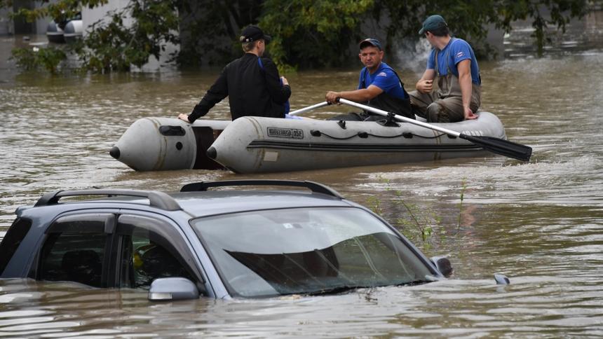 Автомойки Уссурийска заполонили автомобили-утопленники