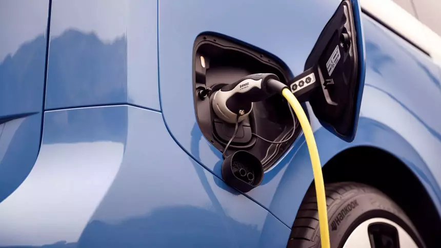 В России разработали ГОСТы по переделке автомобилей в электрокары