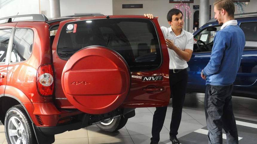 Россияне скупают подержанные автомобили