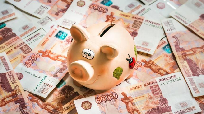 Россияне потратили рекордную сумму на машины в августе