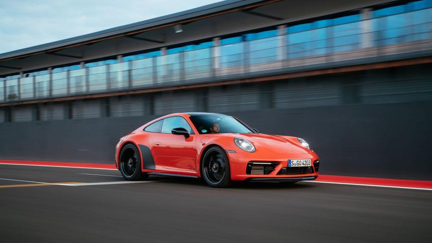 Лучшие спортивные автомобили с полным приводом