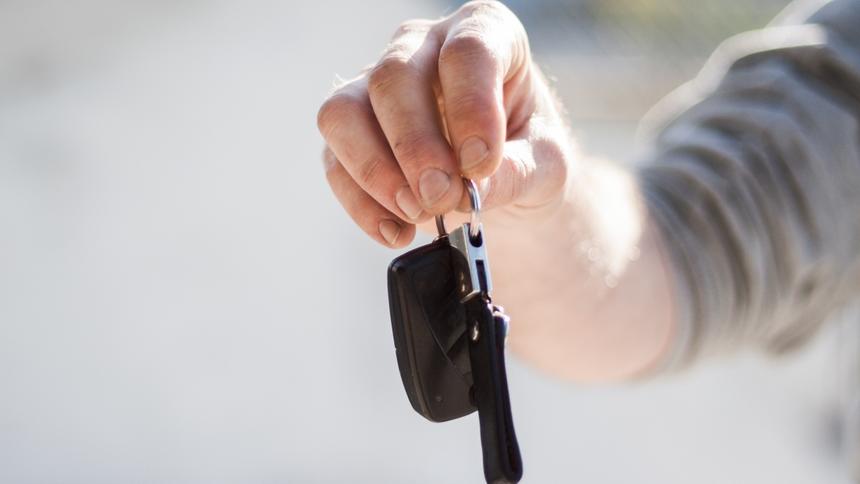 Автомобили подешевеют после принятия нового закона