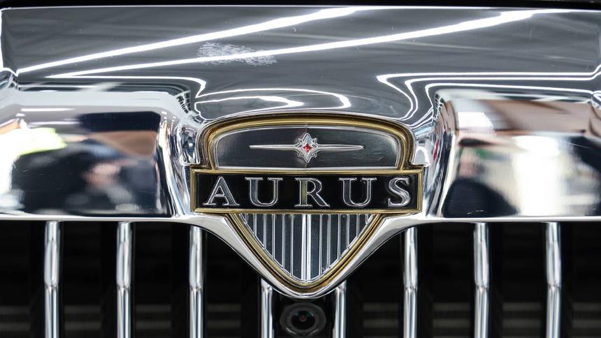 В Саудовской Аравии начнут продавать Aurus, КамАЗ и ГАЗ