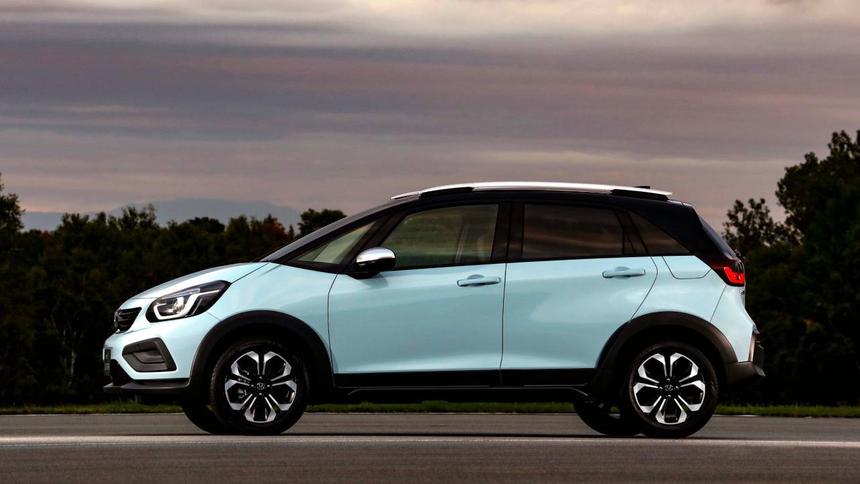 В России начались продажи хэтчбека Honda Fit Crosstar