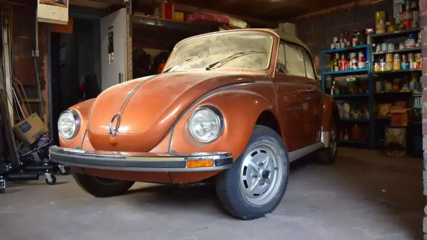 На аукционе был продан Volkswagen Beetle 1979 года с пробегом всего 2 км