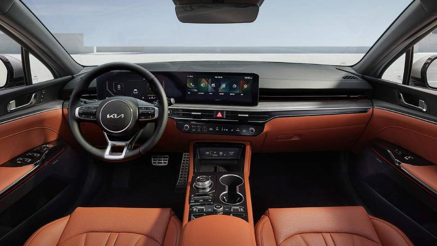 Представлен обновлённый Kia K5