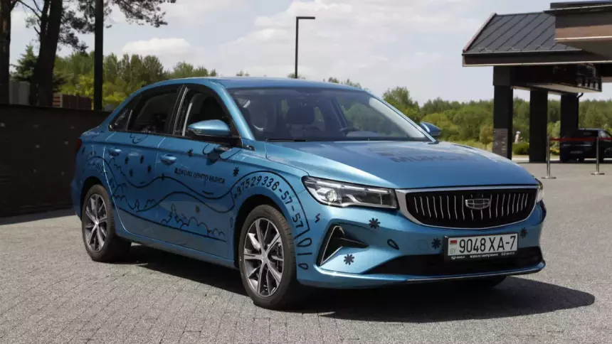 В России стартуют продажи бюджетного седана Geely Emgrand