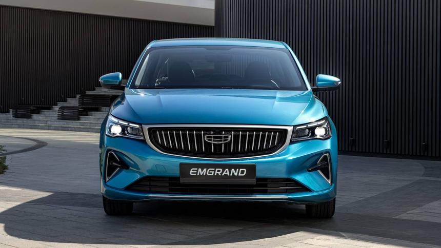 Geely объявил цены на Emgrand для россиян