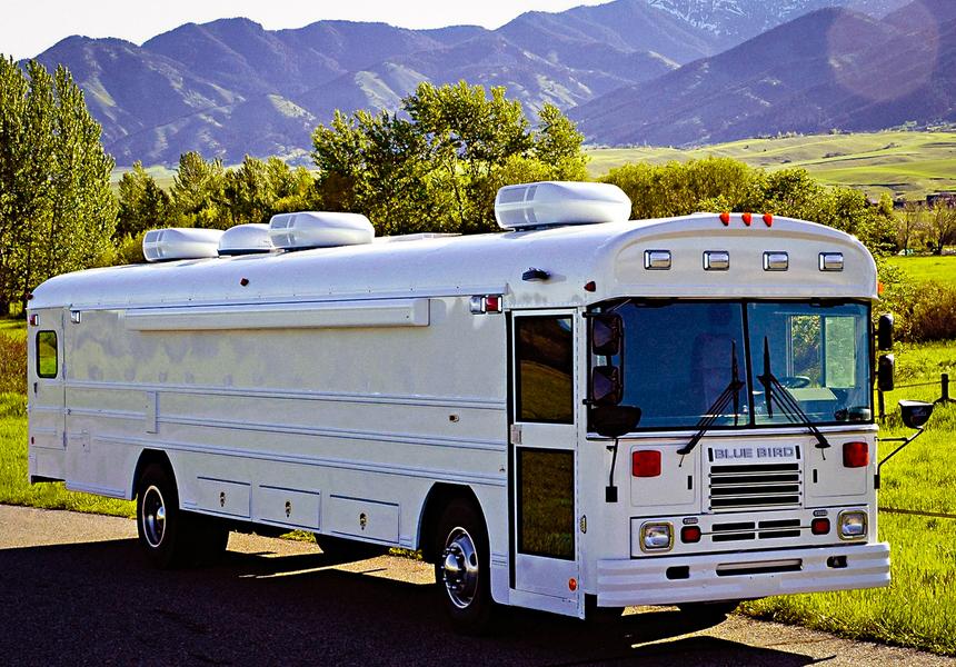 Blue Bird TC/2000 FE Mobile Clinic