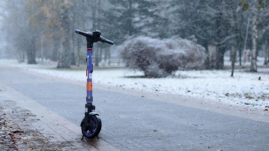 Москвичам закрыли доступ к электросамокатам