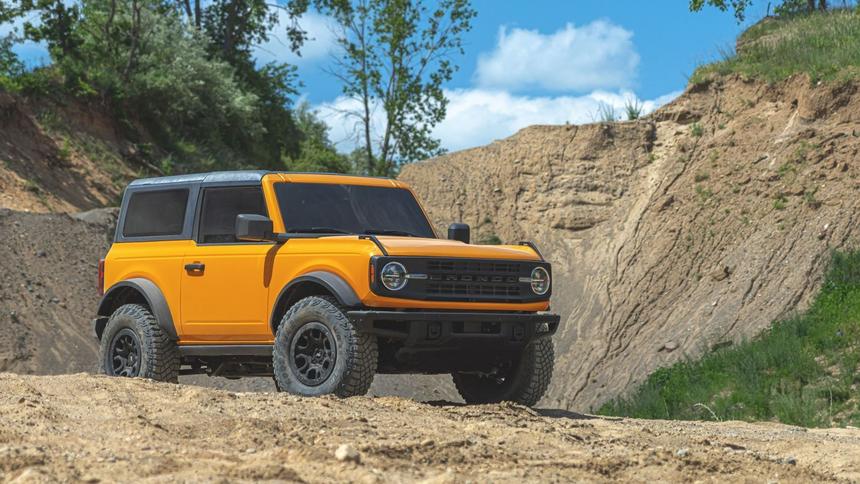 5 лучших двухдверных внедорожников