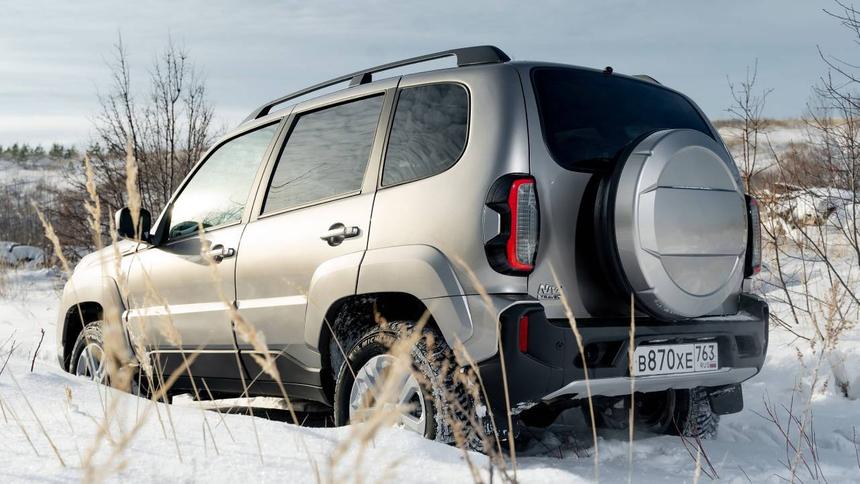 Внедорожники Lada Niva получат новые опции комфорта