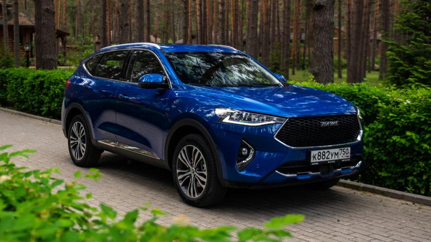 В России заметно подешевели кроссоверы Haval F7