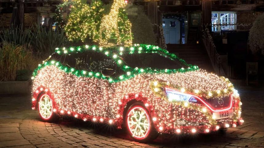 6 новогодних автомобильных рекламных роликов