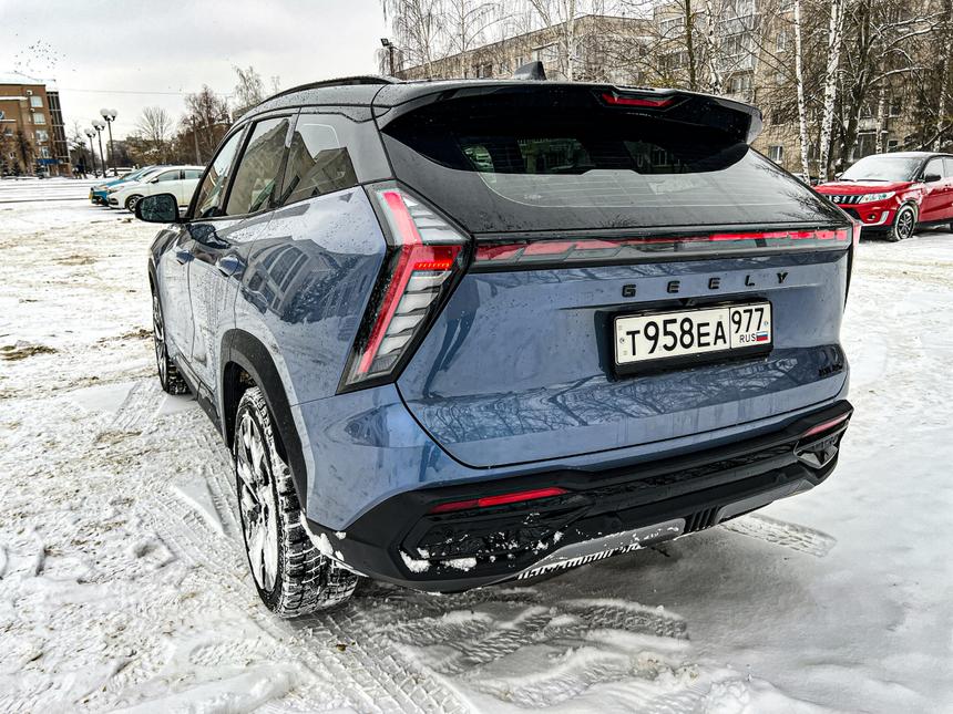 Почему новый Atlas совершенно не похож на другие Geely