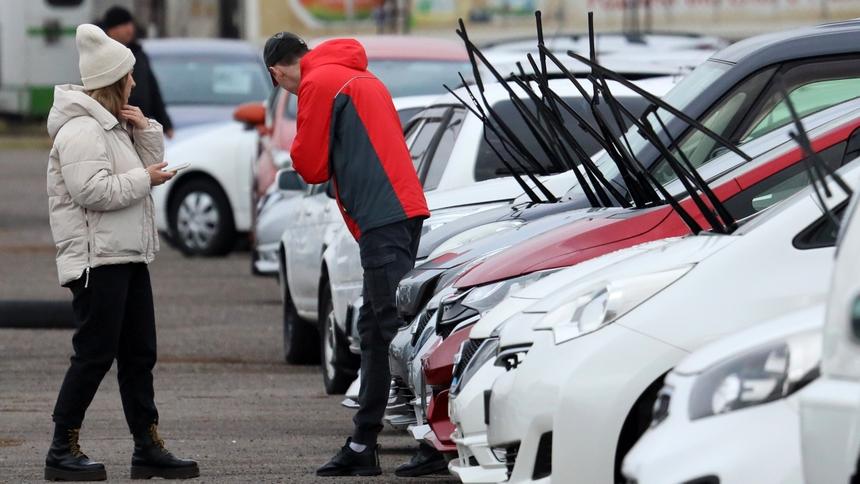 Средняя стоимость подержанной машины в РФ поднялась на 30%