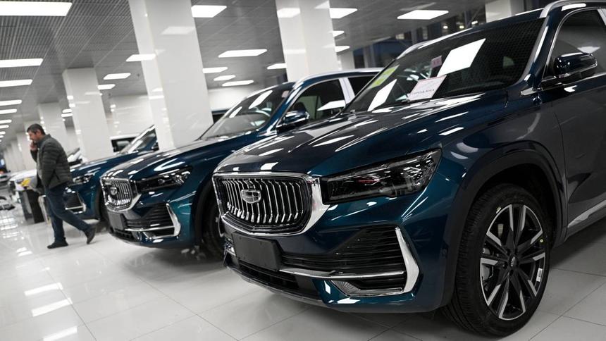 Какие автомобили покупали россияне в январе