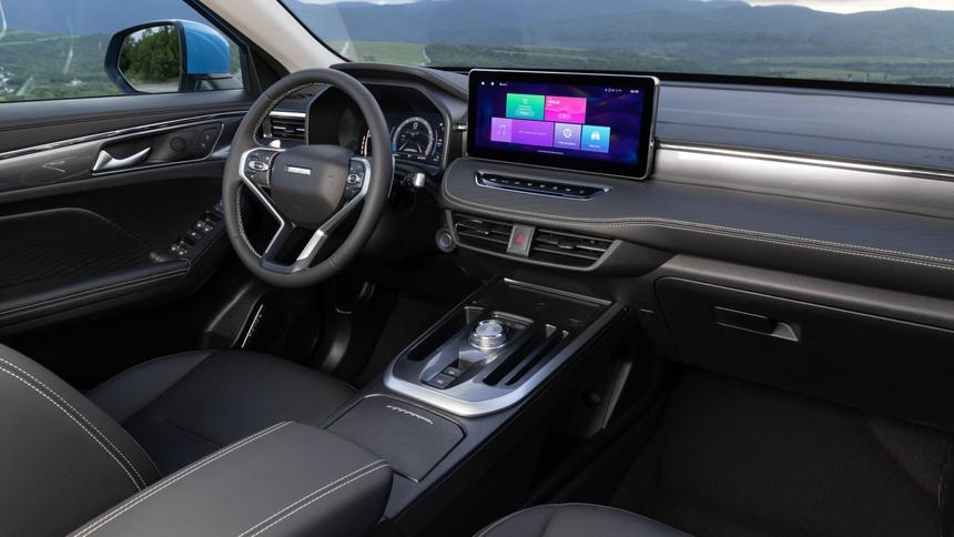 Комплектации китайских автомобилей на 9 опций богаче версий конкурентов