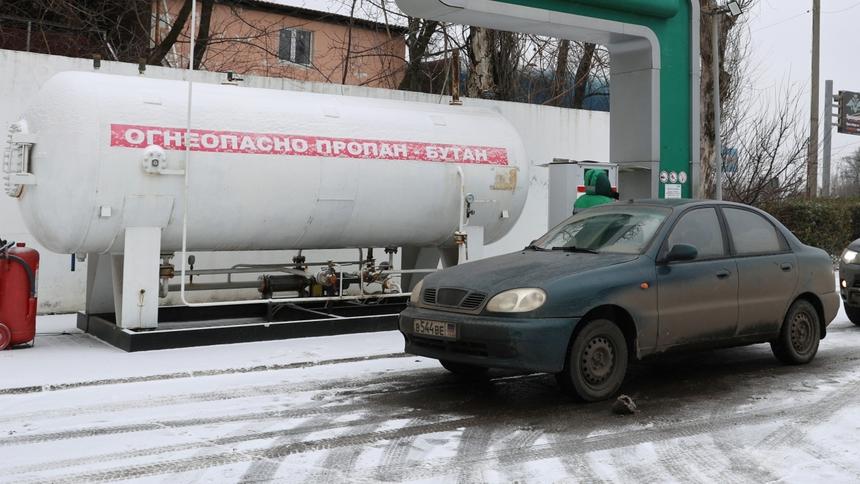 Сеть нелегальных АЗС закрыли в России