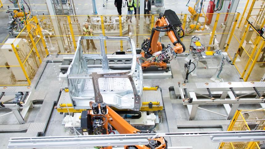 Последний крупный западный инвестор оставил российский автопром