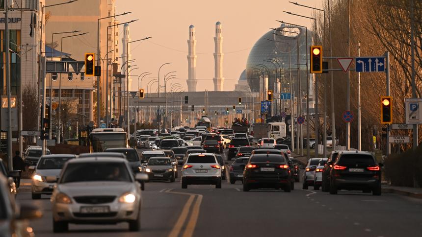 Россияне перестали заниматься «топливным туризмом» в Казахстане