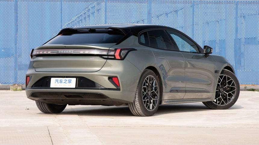 Обновленный Zeekr 001