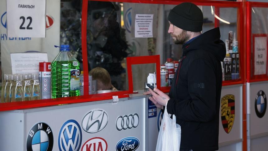 Изучается возможность запрета поставок оригинальных запчастей для иномарок