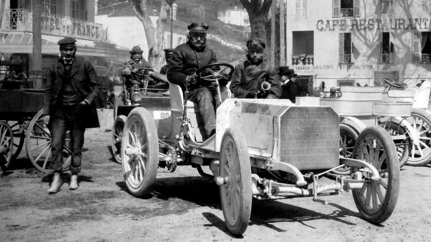 5 малоизвестных фактов из истории Mercedes-Benz