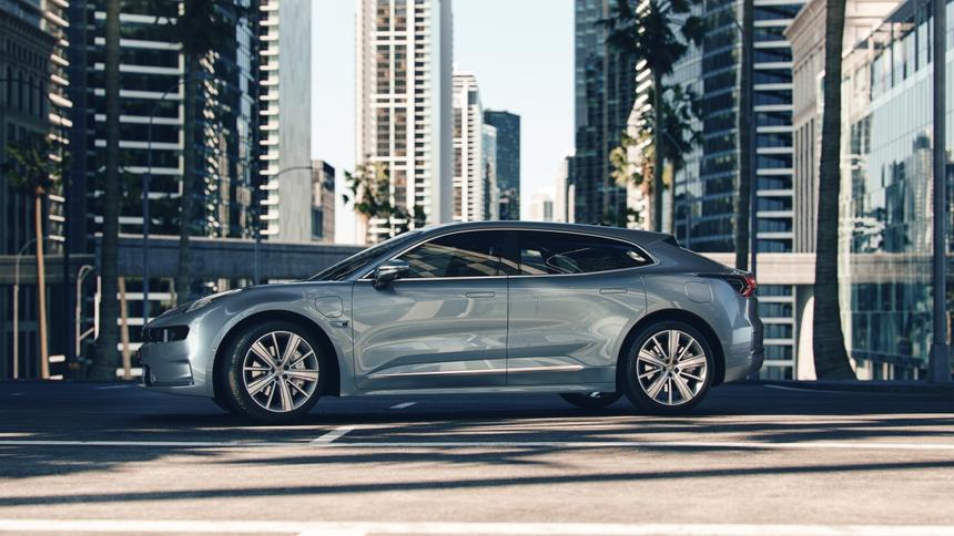 Москвичи скупают подержанные электрокары